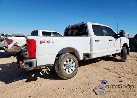 2024 Ford F250 Super Duty z USA, uszkodzony, nr VIN 1FT8W2BT8REE41895